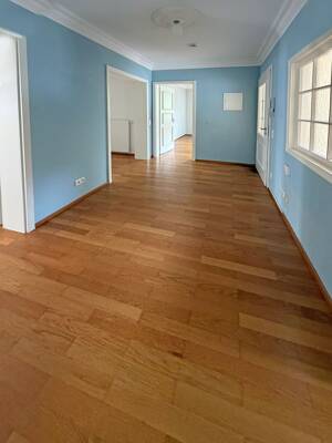 Tolle 4,5 Zimmer Etagenwohnung mit Stellplatz und Balkon – 70197 Stuttgart – Vorschaubild 7