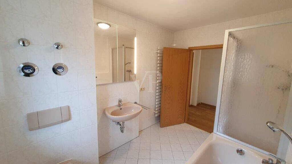 Vermietete 2-Zimmer-Wohnung mit Ausblick vom Staffelstein – Dresden – Vorschaubild 9