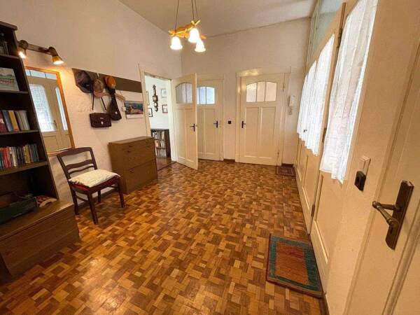 Etagenwohnung in 99610 Sömmerda mit 124 m² kaufen