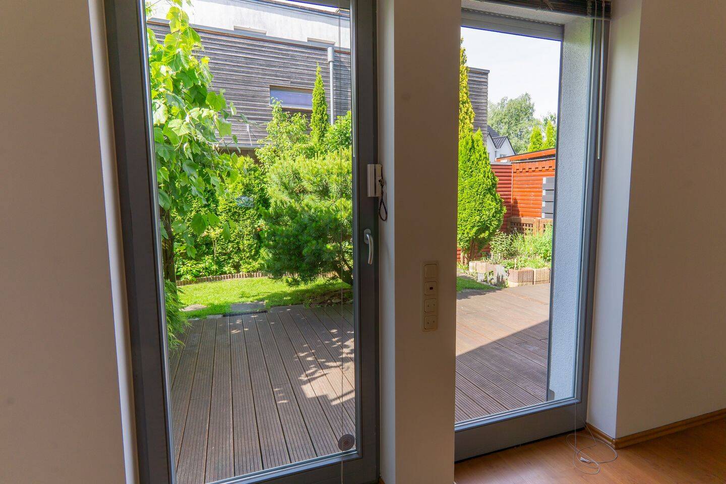 Familienwohnen auf ca. 110 m² Wohn- Nutzfläche im KFW40 Passivhaus in ruhiger Lage – Hamburg – Vorschaubild 9