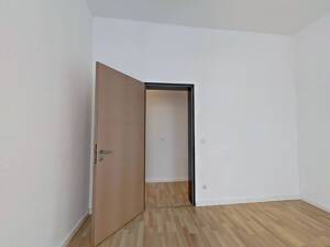 Warm einpacken, kalt sparen - Wir schenken Ihnen zum Herbstanfang eine Kaltmiete: Charmante 4-Zimmer-Altbauwohnung mit Aufzug – 39104 Magdeburg – Vorschaubild 9