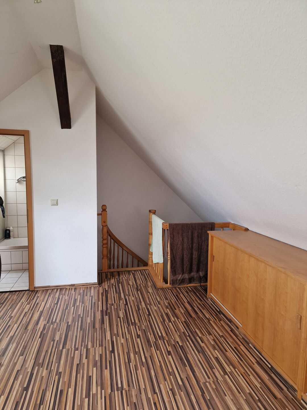 Attraktive 3-Zimmer-Maisonette Wohnung mit zwei Bädern und Aufzug – Chemnitz – Vorschaubild 6