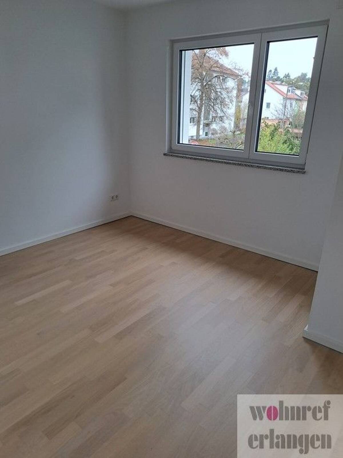 Vermietet wird eine schöne moderne 3 Zimmer Wohnung in Alterlangen – 91056 Erlangen – Bild 1 von 9