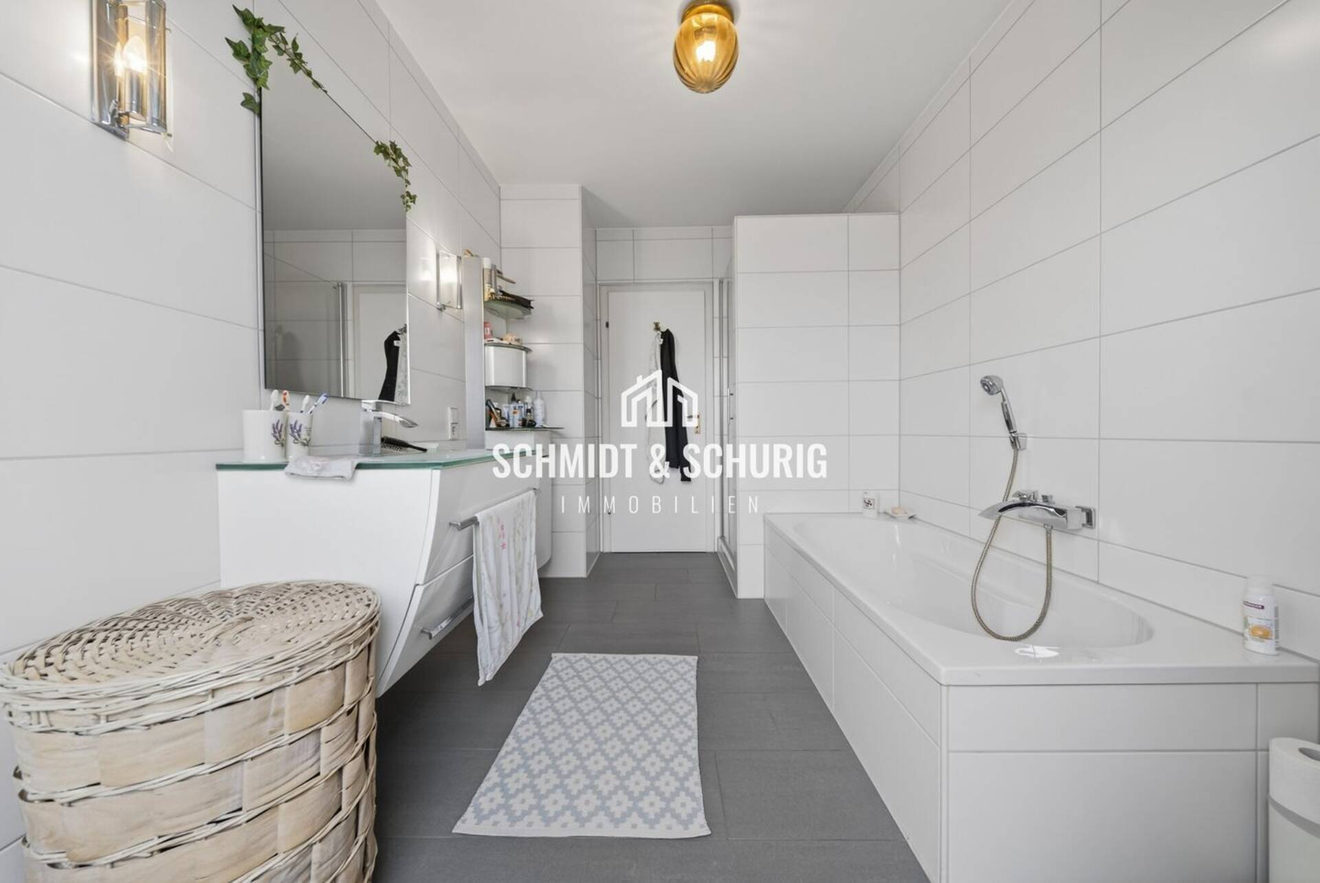 Haus in 76646 Bruchsal / Helmsheim mit 377 m² kaufen