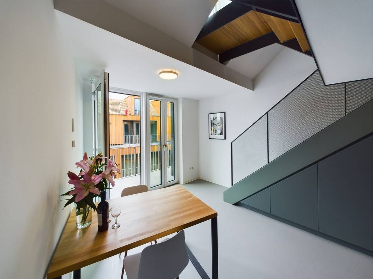 Möblierte & zentrale all-inclusive Maisonette mit Balkon | Maisonette Prime – 26122 Oldenburg – Bild 1 von 9