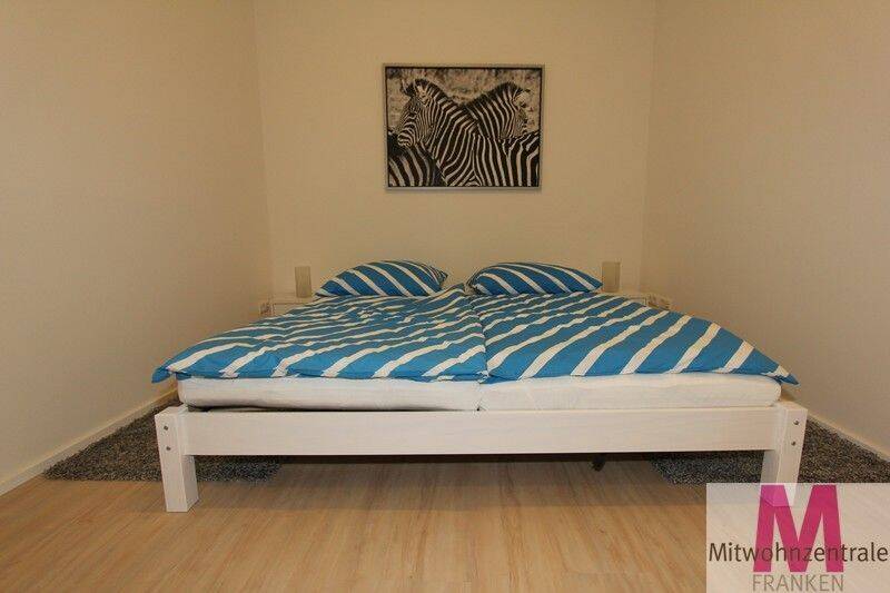 Moderne Wohnung im Herzen der Altstadt – Nürnberg – Vorschaubild 2