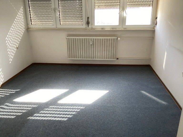 Wo das Leben so spielt - individuelle 2-Zimmer Wohnung im Dachgeschoss – Stuttgart – Vorschaubild 3
