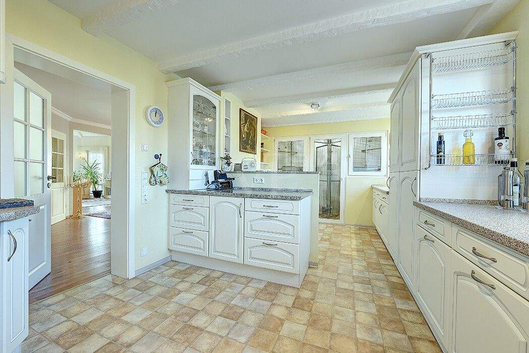 Two in One - stilvolles EFH mit kleinem Sommergarten-Bungalow – Duisburg – Vorschaubild 8
