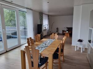Wohnen auf Zeit !! Wunderschöne 2ZKB Wohnung mit 2 Balkonen mitten im Grünen – 34132 Kassel – Vorschaubild 5