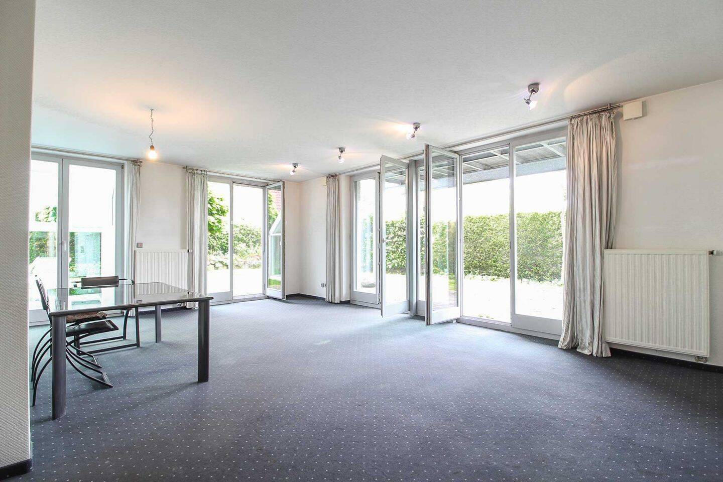 Architektur, Ruhe und Nachhaltigkeit: Sofort bezugsfreies Zuhause nahe Bielefeld – Werther – Vorschaubild 4