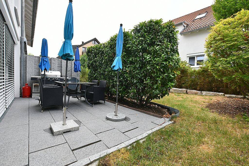 Modern möbliertes Einfamilienhaus mit Terrasse und Garten in Ostfildern Kemnat – Ostfildern – Vorschaubild 5