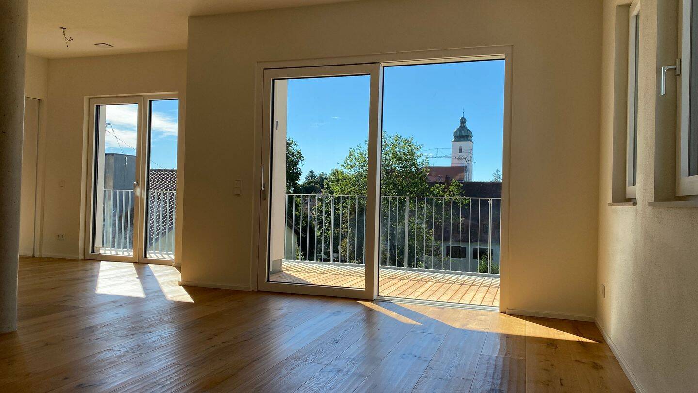 Erstbezug – Exklusive 3-Zimmer-Neubauwohnung mit ca. 132 m² Wohnfläche und großzügiger Dachterrasse