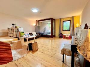 Individuelle Garten-Maisonette-Wohnung mit Split-Level-Architektur in gefragter Grünlage – 40235 Düsseldorf – Vorschaubild 3
