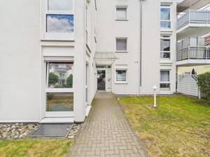 Gepflegtes Penthouse in attraktiver Wohnlage von Köln mit großzügiger Dachterrasse! – 50999 Köln – Vorschaubild 3
