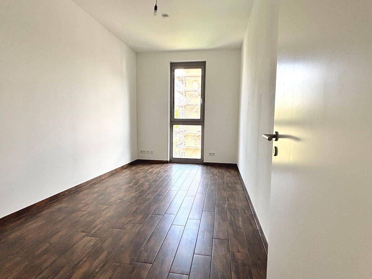 Bachviertel: Exklusive 5-Zi.-Whg. mit 2 Terrassen und Topausstattung am Clara-Park! – Leipzig – Vorschaubild 8