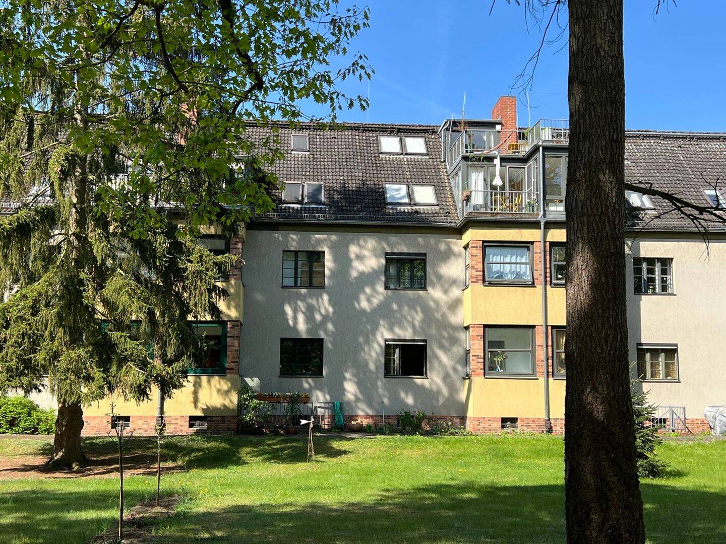 Charmante vermietete 2-Zimmer-Altbauwohnung nahe Heinrich-Laehr-Park – Berlin – Vorschaubild 8