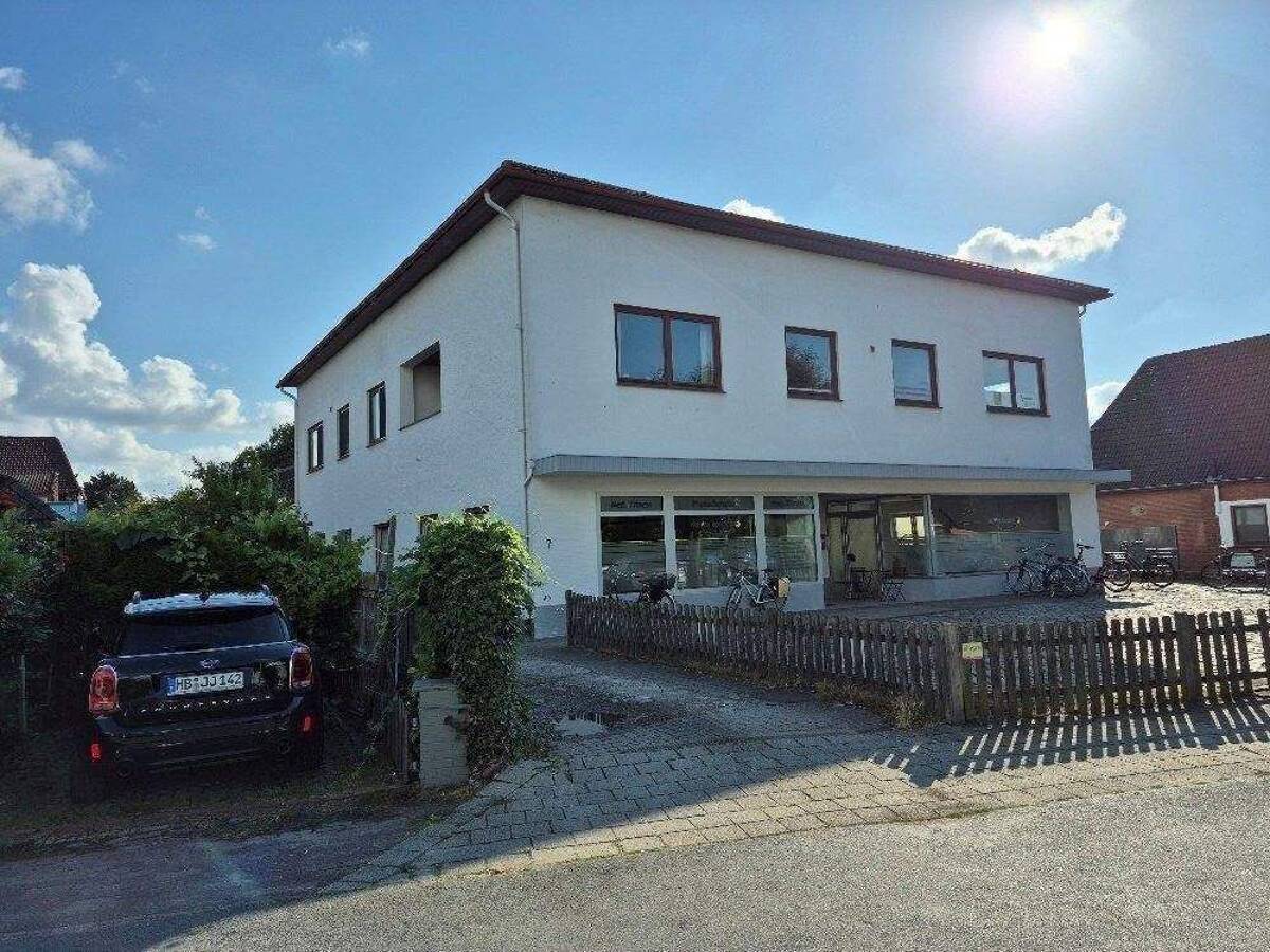 Bremen-Borgfeld - 4 Zimmer - Ortskern - EBK - EG - Keller – 28357 Bremen – Bild 1 von 5