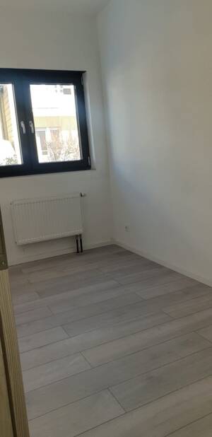 Neuwertige 3-Zimmer Wohnung mit hohen Decken, elektrischen Rolläden, neue Fenstern in S Möhringen – 70567 Stuttgart – Vorschaubild 3