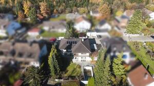 Großzügiges Mehrgenerationenhaus mit 9 Zimmern, 3 Bädern und Außen-Pool in Bestlage Trudering – 81827 München – Vorschaubild 5