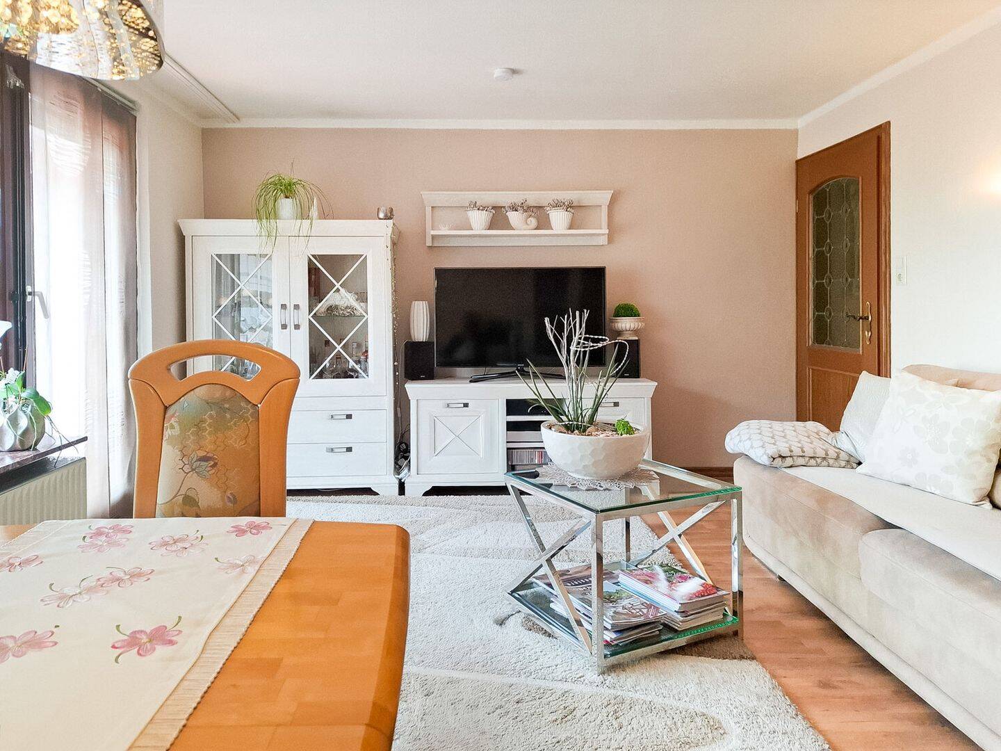Renoviertes Reihenmittelhaus mit charmantem Garten – Reutlingen – Vorschaubild 4