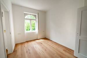 Erstbezug nach Komplettsanierung - Familienfreundliche 4-Zi-Wohnung mit Loggia mitten in Esslingen – 73728 Esslingen am Neckar – Vorschaubild 6