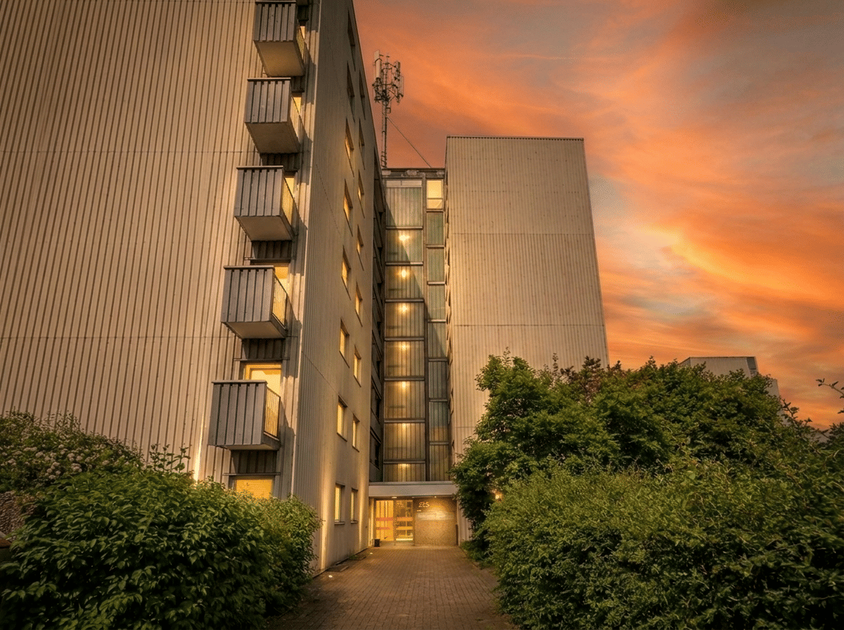 VERMIETETES APARTMENT MIT LOGGIA IN KREFELD-INRATH ZU KAUFEN!