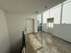 Zentrale 1-Zimmer-Wohnung mit Küche und Tiefgaragenstellplatz | Schmidt & Co. Immobilien – 64283 Darmstadt – Vorschaubild 2