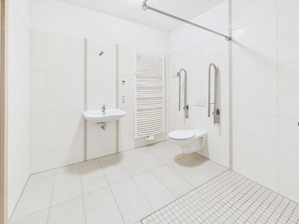 2-Raum-Wohnung im Erdgeschoss mit Balkon auf dem südlichen Sonnenberg