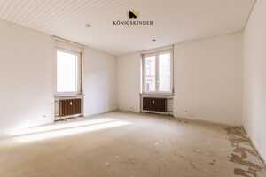 Rohdiamant in Bestlage - 4-Zimmer-Wohnung mit riesigem Potenzial. Stuttgart-Mitte – 70182 Stuttgart – Vorschaubild 3
