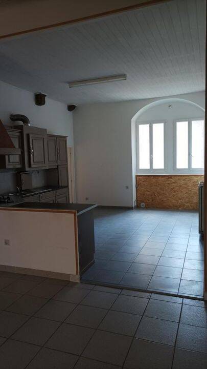 Appartement 4 pièces 92 m² · à Chambéry · 92 m² · 1 200 €/mois