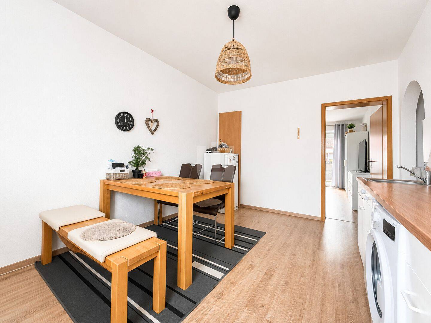 WINDISCH IMMOBILIEN - vermietete 2,5-Zimmer-Wohnung am Thomasiusplatz mit sonnigem West-Balkon – München – Vorschaubild 8