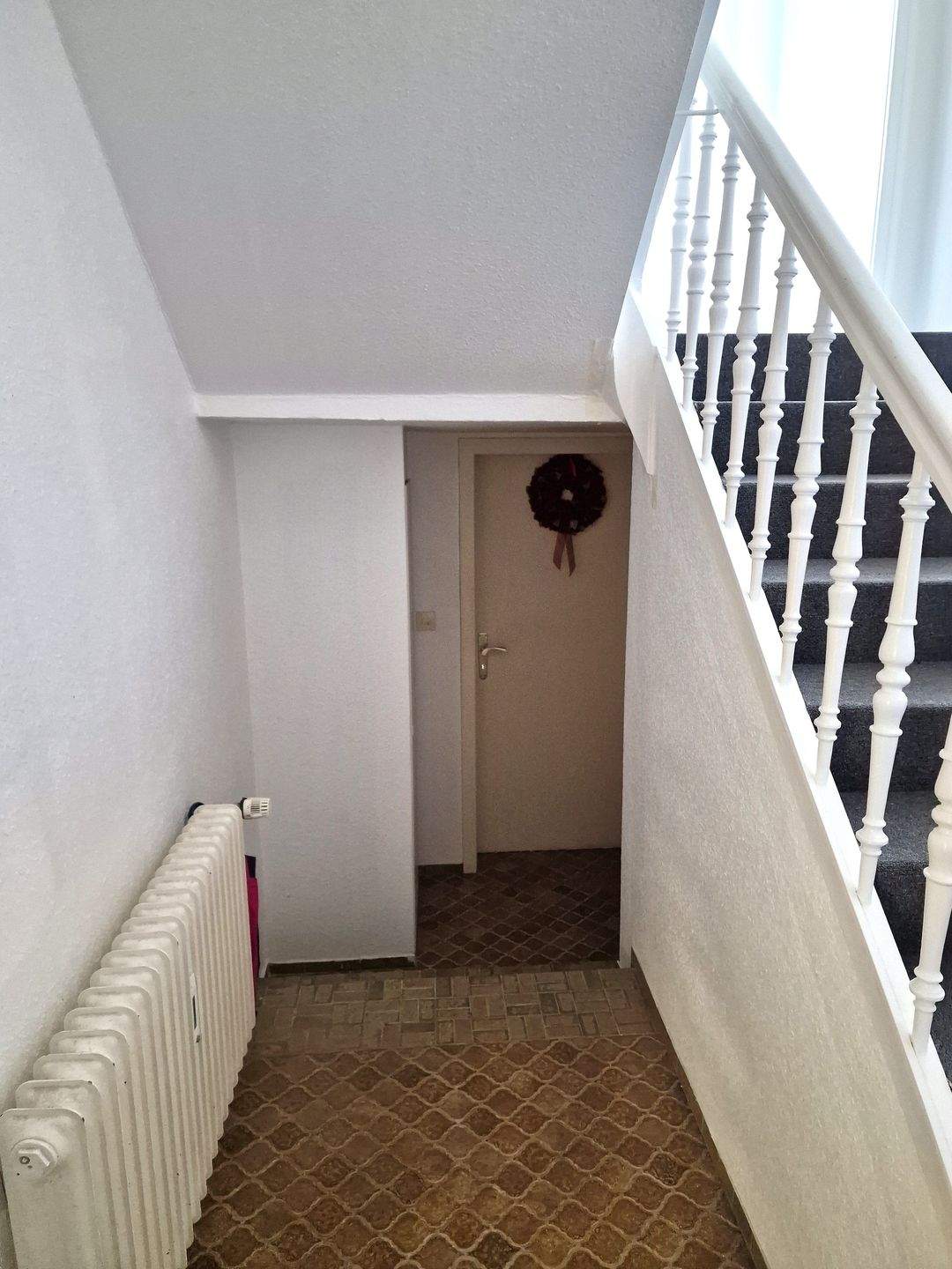 IMWRC – 3-Parteien-Haus in Solingen-Mitte! Voll vermietet und mit Stellplätzen! – Solingen – Vorschaubild 6