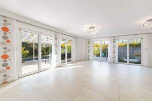 Genießen Sie den kommenden Sommer in Ihrem neuen Haus mit Pool in ruhiger Lage! – 81739 München – Vorschaubild 4