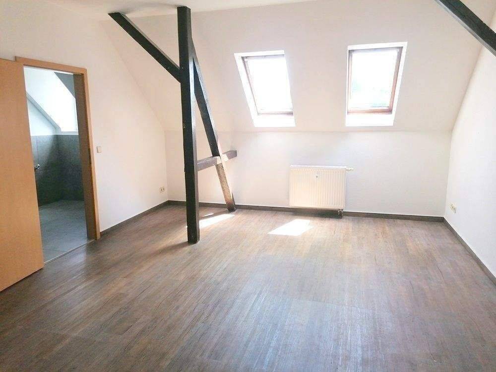 !! 3-Zimmer-Dachgeschosswohnung mit Einbauküche !! – Chemnitz – Vorschaubild 9