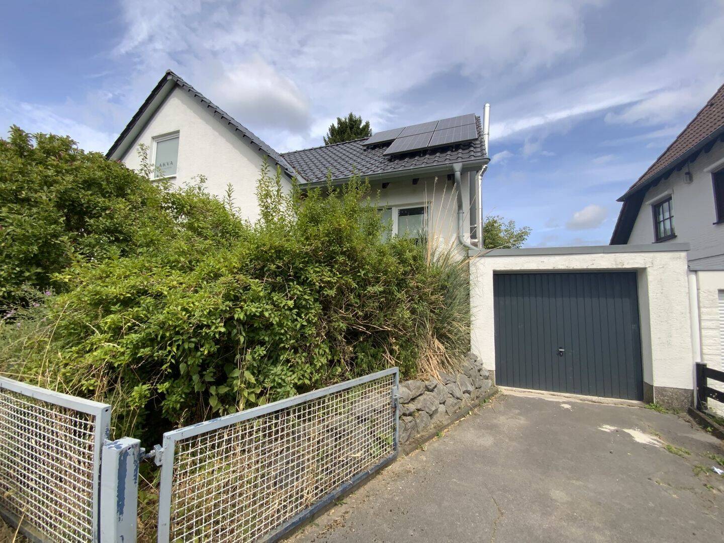 Wie im eigenen Haus - Erdgeschosswohnung mit Gartenidylle in bester Lage – Solingen – Vorschaubild 2