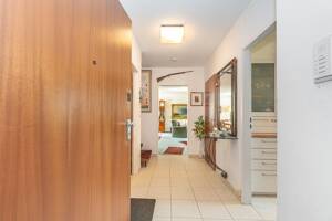 Gut geschnittene Maisonette-Wohnung mit Balkon und Dachterrasse! – 81925 München – Vorschaubild 5