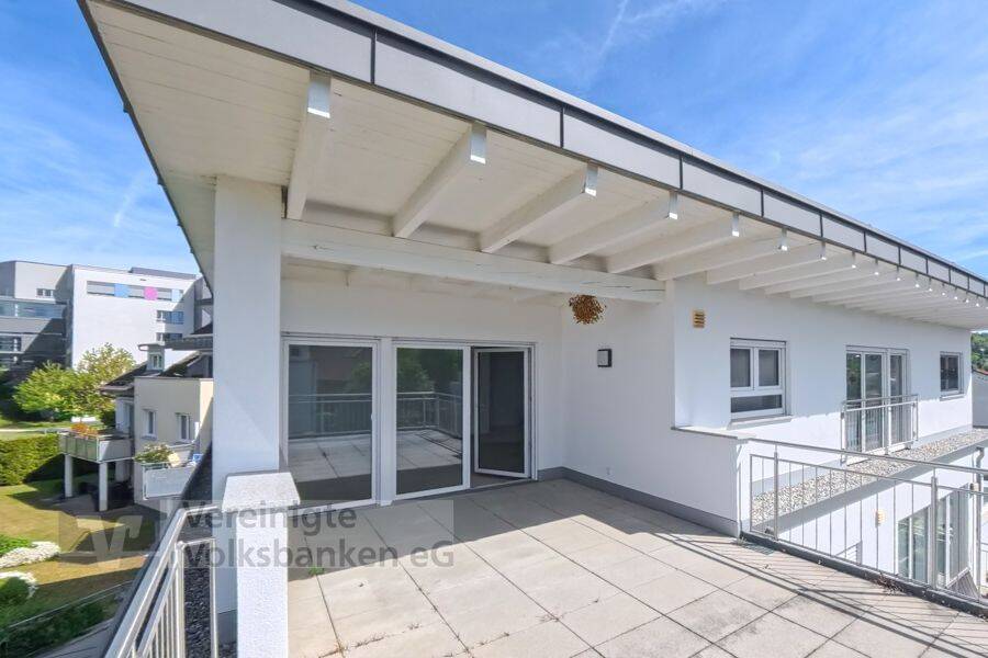 Sie suchen eine Kapitalanlage ? Neuwertiges MFH mit 6 Einheiten am Fuße des Georgenbergs ! – Reutlingen – Vorschaubild 4