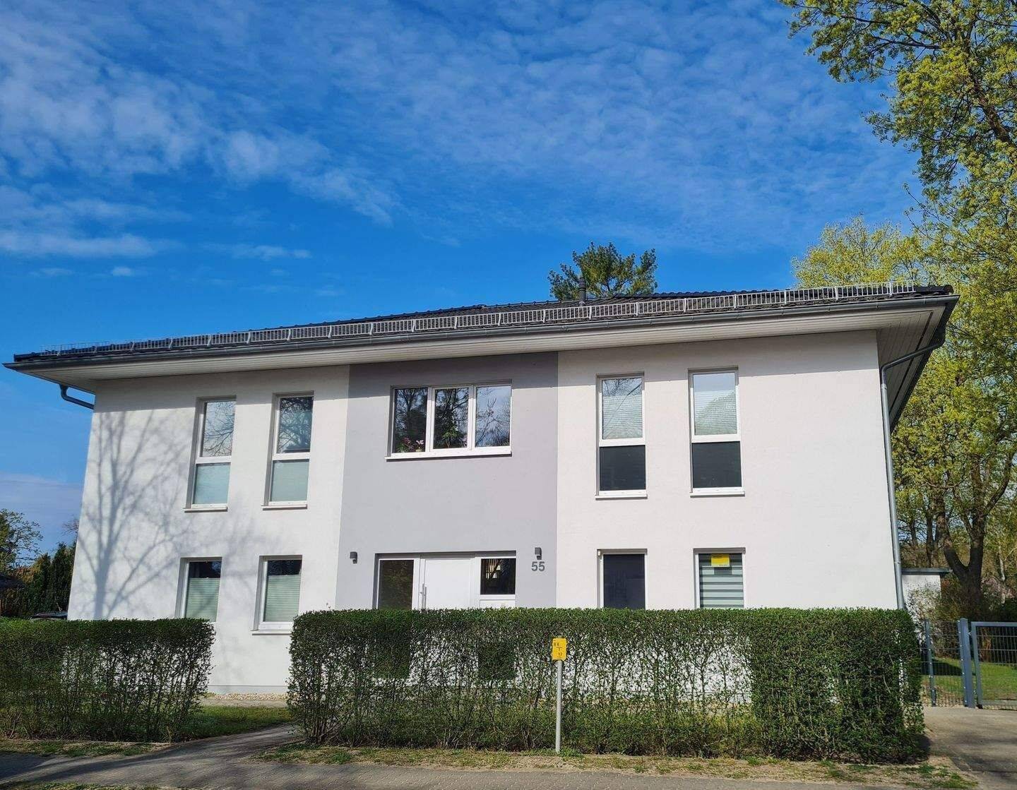 Berliner Villenvorort*Sehr gut vermietet*Neubau-MFH*Schöneiche*ruhig hell großzügig – Schöneiche bei Berlin – Bild 1 von 9