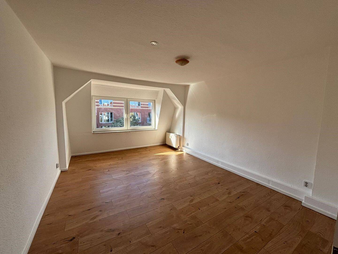 Charmante 2-Raum-Wohnung im Herzen von Stadtfeld Ost – Magdeburg – Vorschaubild 5