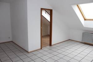 + + taghelle kl. zwei-Raum-Whg. + + nur sechs Mietparteien + + – 41068 Mönchengladbach – Vorschaubild 3