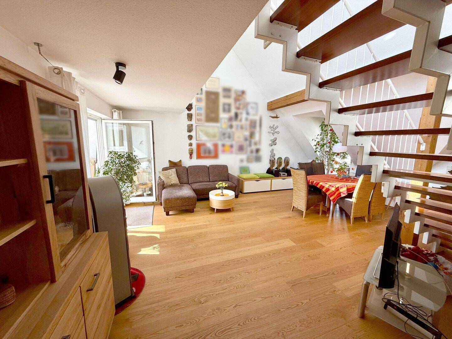 Außergewöhnliche Maisonette/Galeriewohnung mit zwei Terrassen! – Pforzheim – Vorschaubild 3
