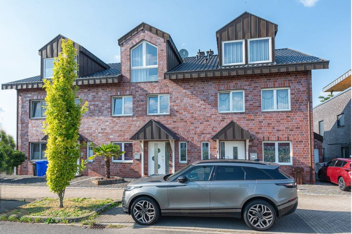 Reserviert : Familienparadies in MG-Hardt: Großzügiges Zuhause mit viel Platz – Mönchengladbach – Bild 1 von 9