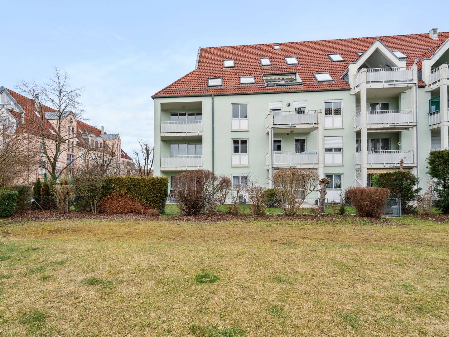 3-Zimmer-Gartenwohnung in Augsburg-Haunstetten - Straßenbahn-Haltestelle vor der Türe – Augsburg – Vorschaubild 2