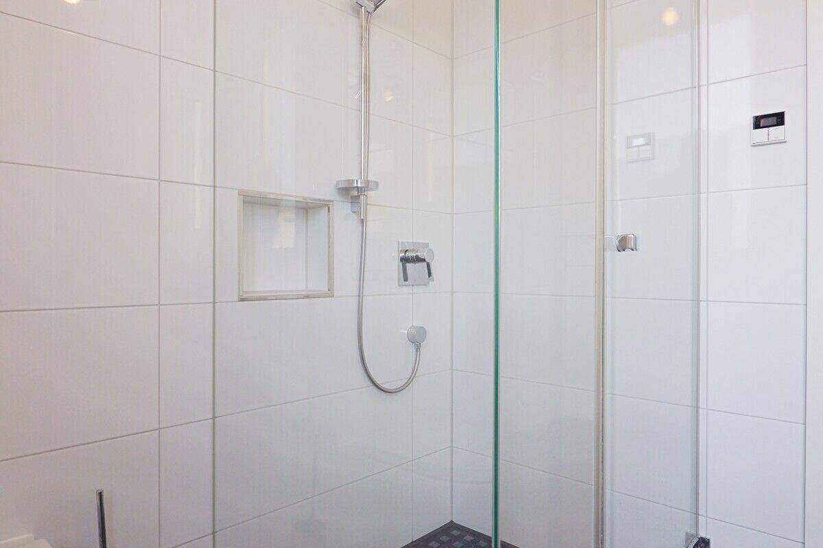 Moderne 1-Zimmer-Wohnung mit Terrasse am Steinenberg! – Reutlingen – Vorschaubild 5