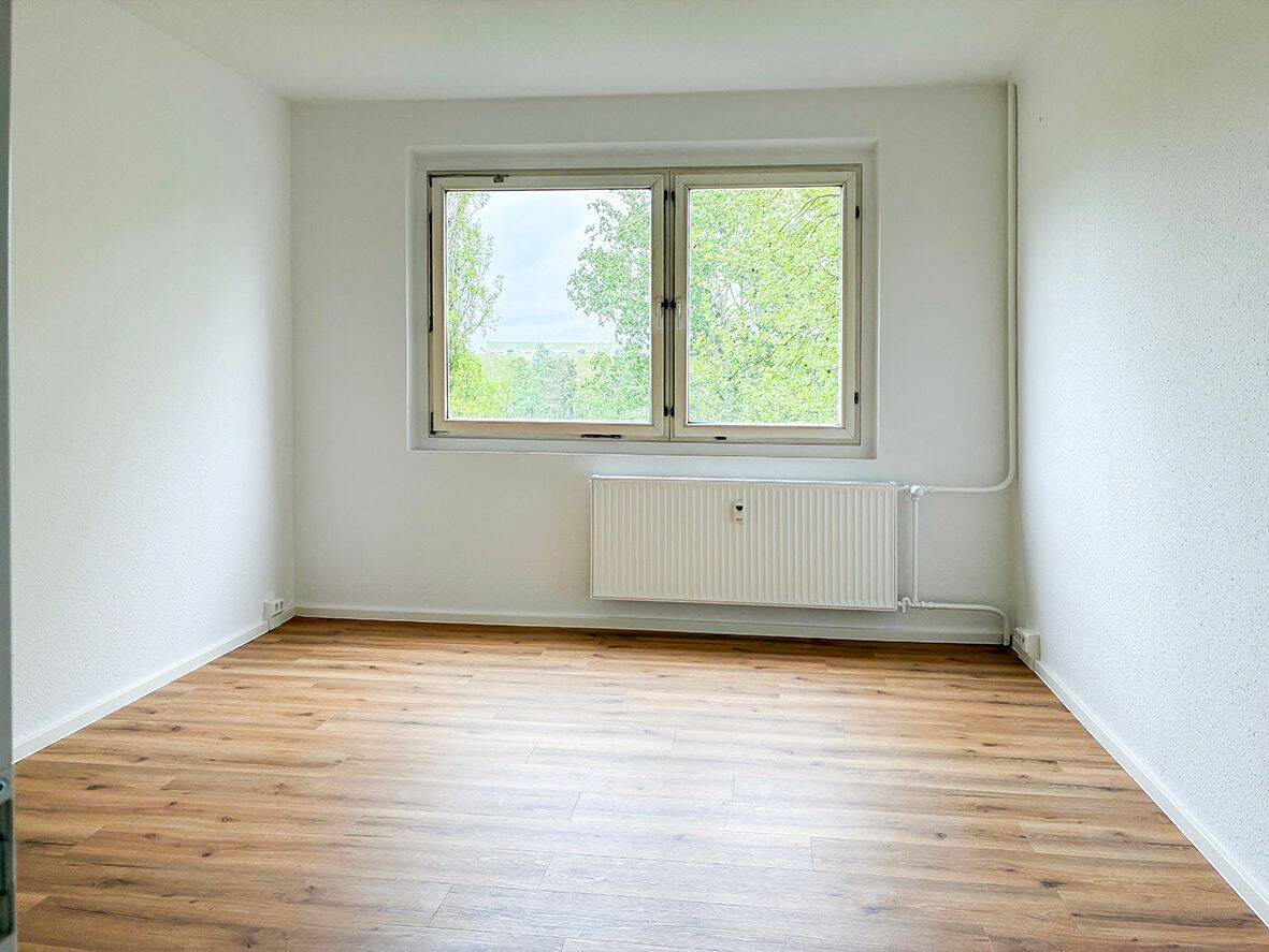 2-Raum-Wohnung mit großer Loggia im Grünen – Leipzig – Vorschaubild 7