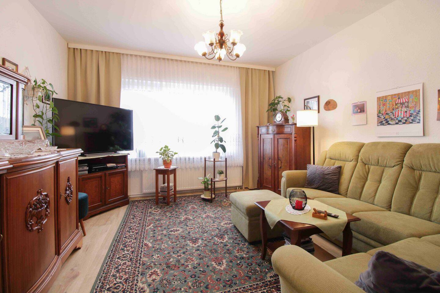Modernisiertes 5-Zimmer-Einfamilienhaus mit Garten, Garage & Carport in Liebenwalde – Liebenwalde – Vorschaubild 8