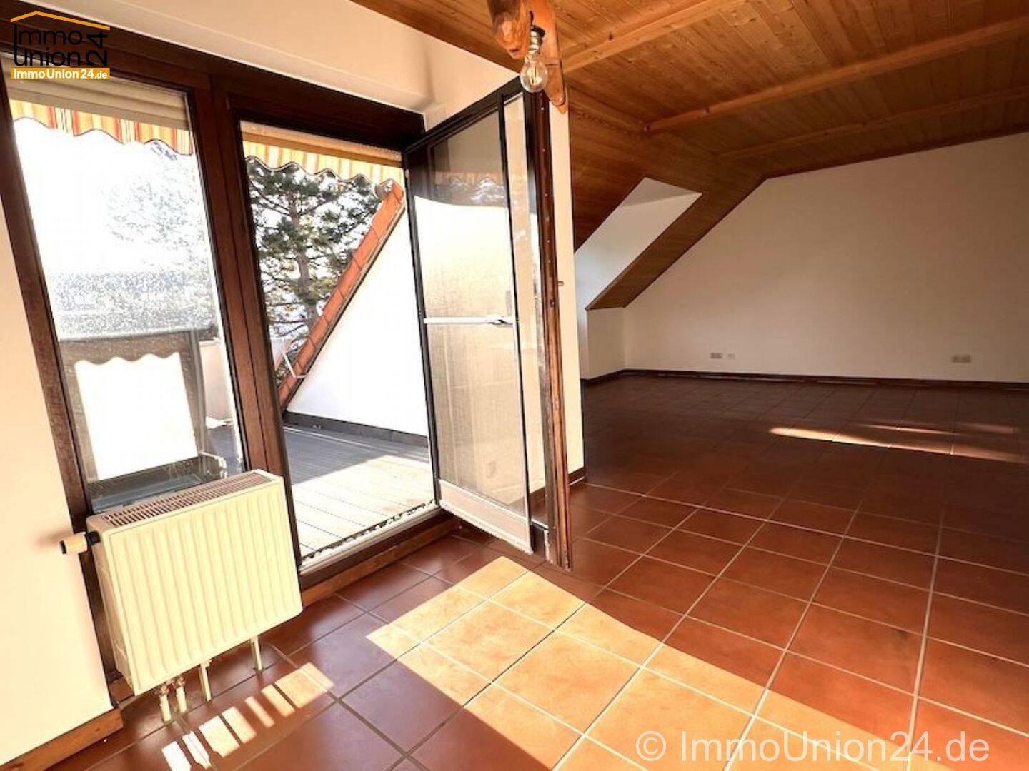 Gemütliches Zuhause mit 15 m² Dachterrasse und Grünblick in ruhiger Wohnlage mit Tiefgarage – Fürth – Vorschaubild 5