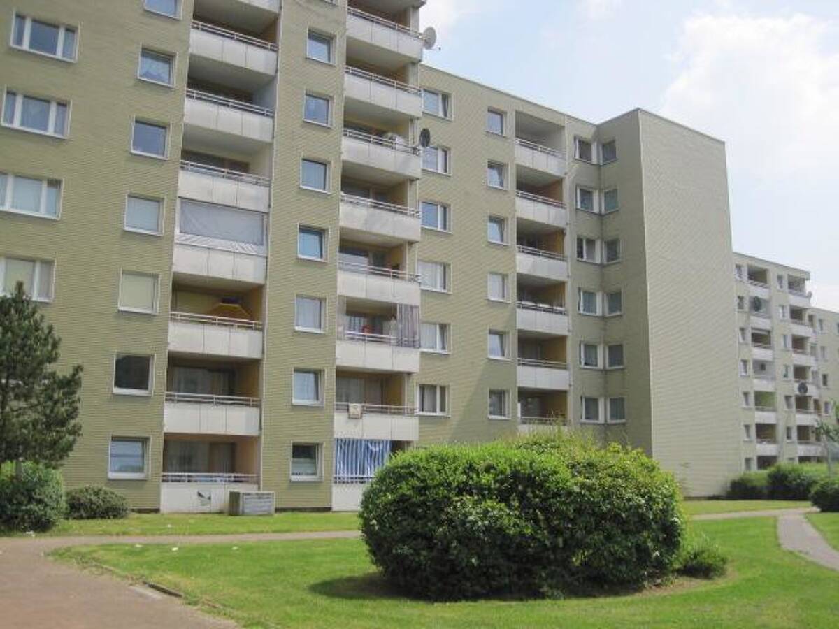 Wer will mich!? Großzügige 3-Zimmer-Wohnung – 53119 Bonn – Bild 1 von 8