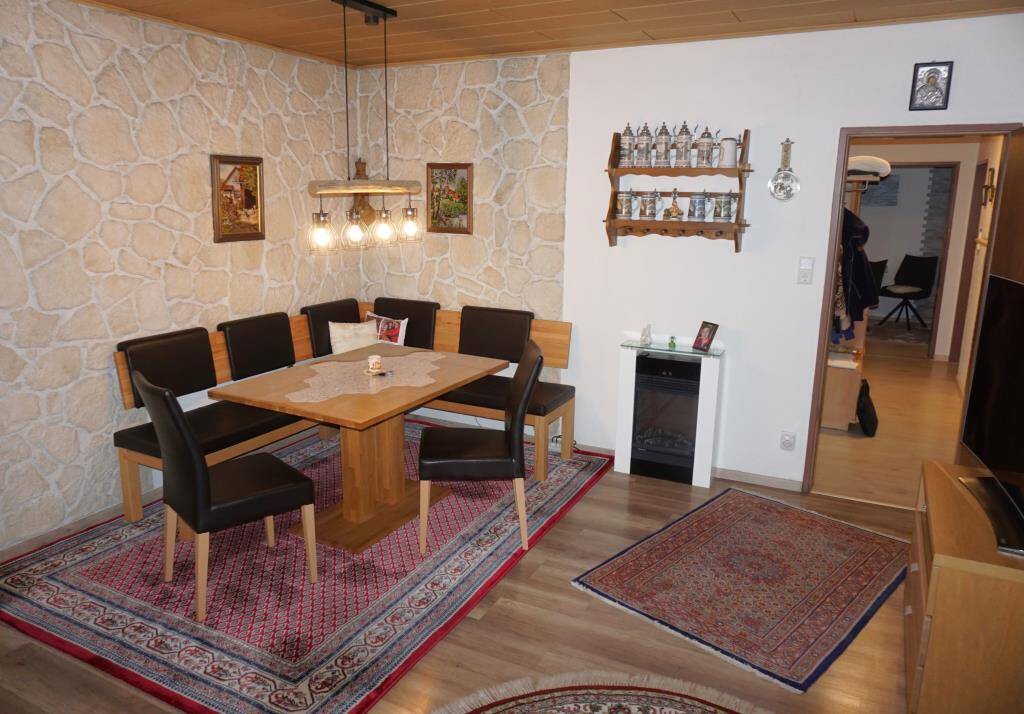 Adrettes 2-Familienhaus mit großem Garten in Nürnberg - Süd / Haus kaufen – Nürnberg – Vorschaubild 9