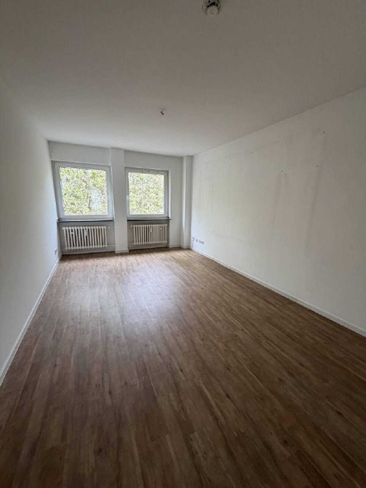 Schöne 2-Zimmerwohnung in der Kölner Innenstadt – 50672 Köln – Bild 1 von 4